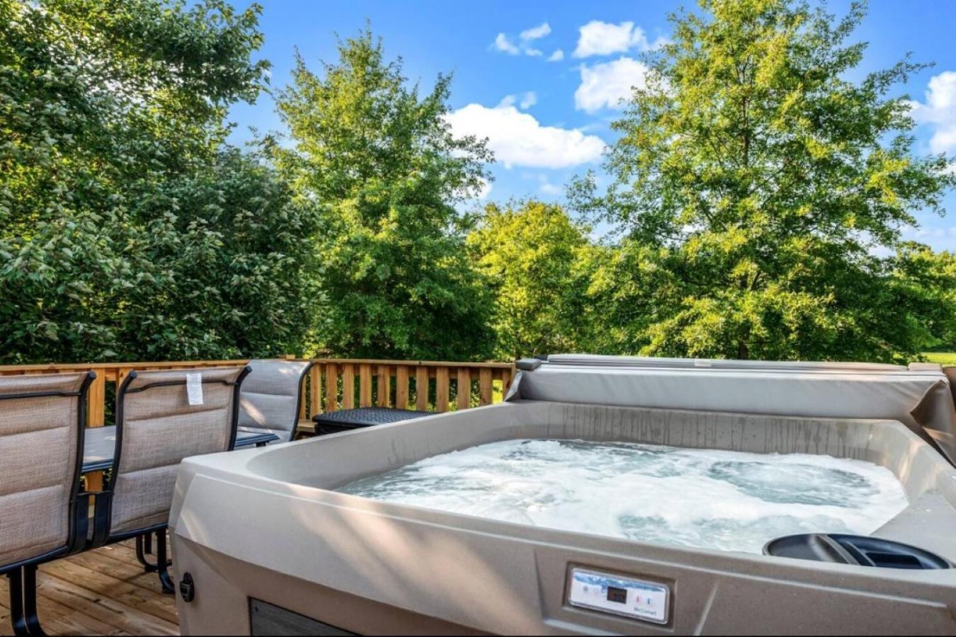 Creekside Cottage*Hot Tub*Entire Home-Pigeon Forge Esterno foto